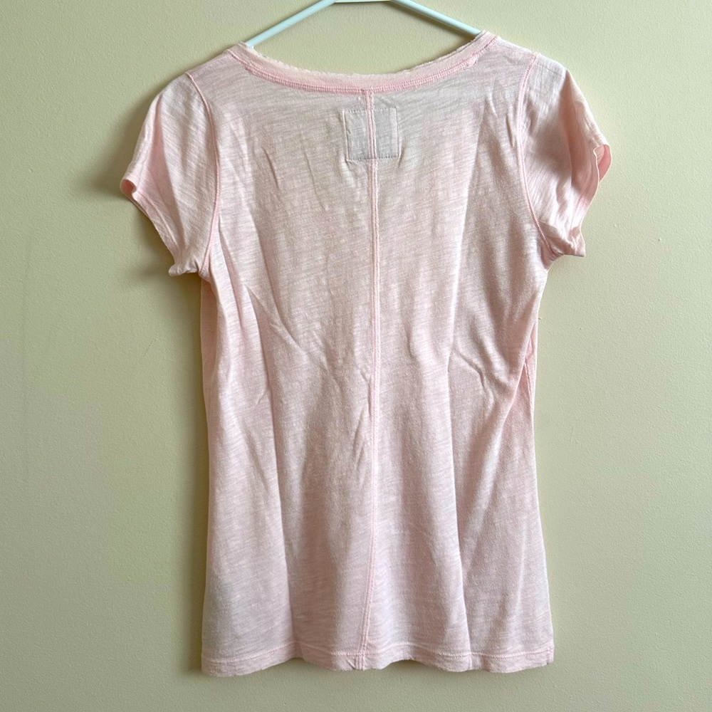 A&F Tee - Picture 2 of 5